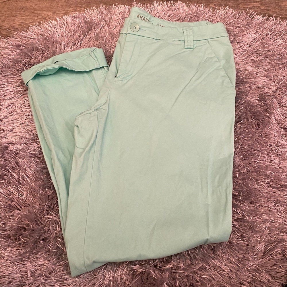 Gap size 8 khakis